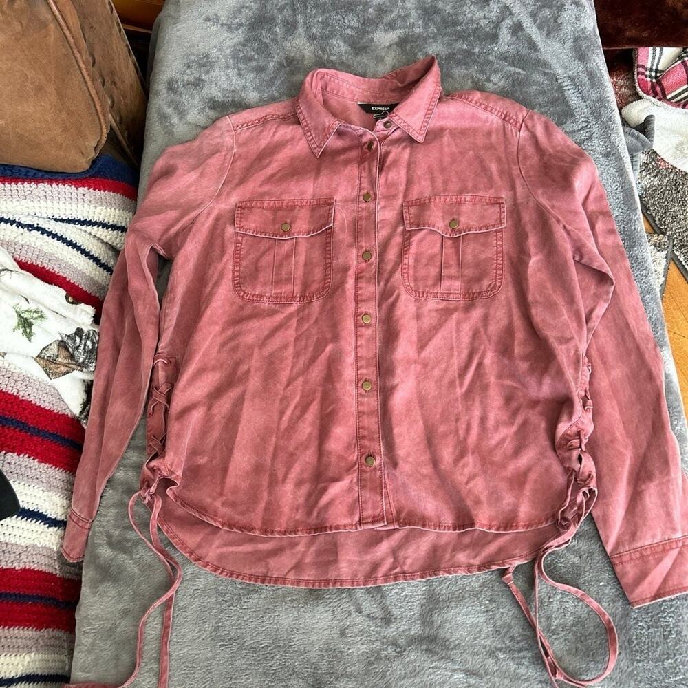 Express shirt size small new with tags